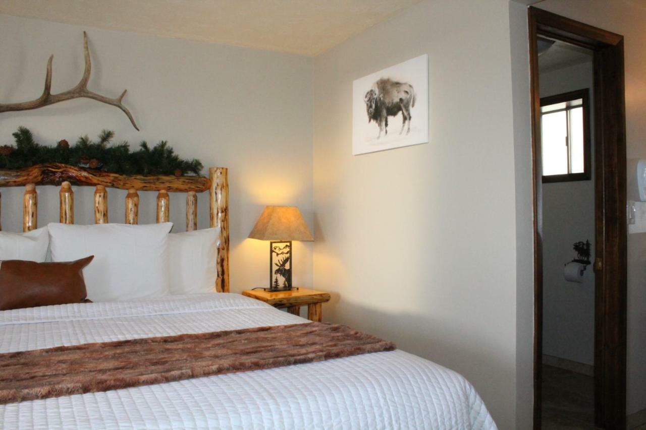 The Evergreen West Yellowstone Extérieur photo